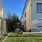 T3 70m2 Dans Maison Quartier Residentiel Apartment