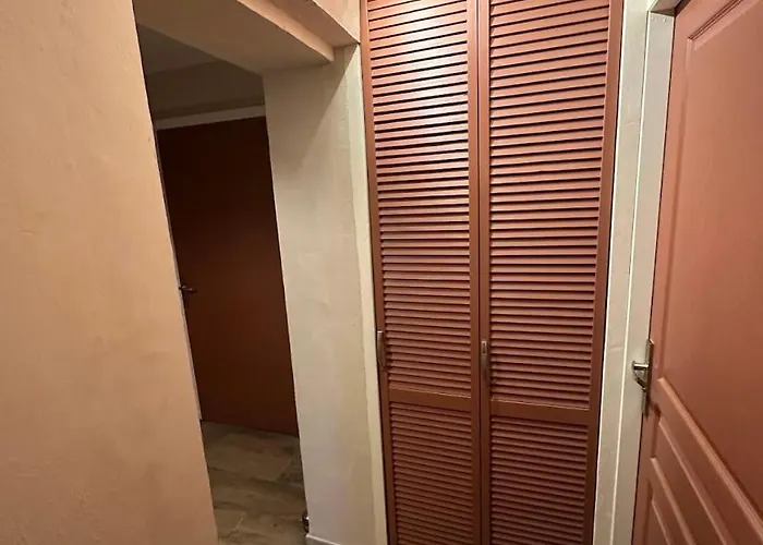 T3 70m2 Dans Maison Quartier Residentiel * Pau